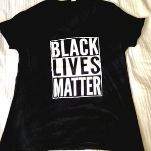 BLACK LIVES MATTER! T-shirt
